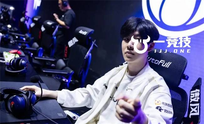 LOL：LPL常规赛最佳陣(zhèn)容出爐(lú) Theshy当选一(yī)陣(zhèn)Bin落(luò)选！